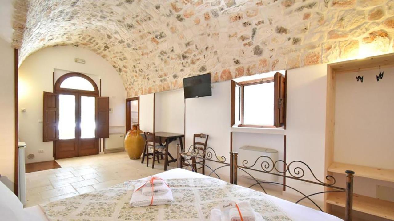 Borgo Miceli Da Giovanni * Locorotondo